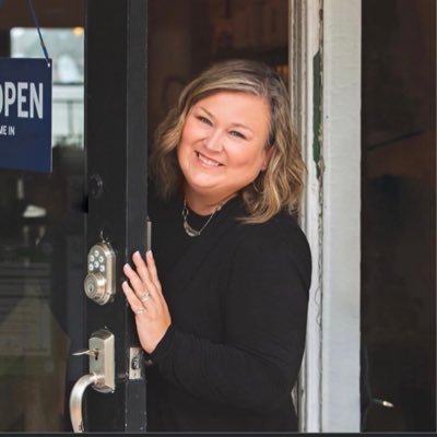 Community Builder and Advocate. Connector of business and proud Executive Director of Scugog Chamber of Commerce. (tweets and likes are my own).  She/Her