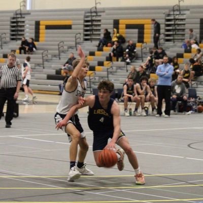 Kettle Moraine l ‘26 Football/Basketball #1/#86 |262-263-1507| https://t.co/Rk8XHbtabW