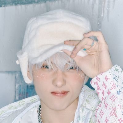 renjun's air conditioner, enthusiast( ˘ ³˘)♡︎ | a czennie, and somi stan^^ | kindly sb to unf
