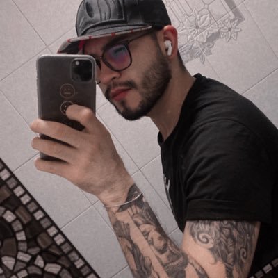 Mau_Mart30's profile picture. Ingeniero en Biotecnología ✨