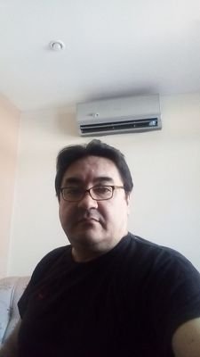 Emprendedor, democrático, olimpista, familiero,