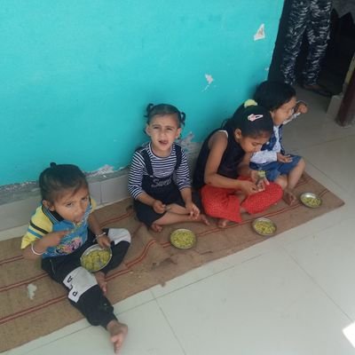 Chandra67071854's profile picture. 