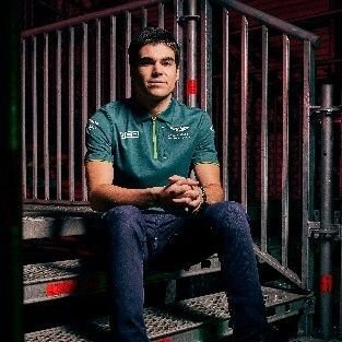 Equipe de F1 comandada pelo Lawrence Stroll e seu filho Lance Stroll (Esse perfil não é oficial e eu não sou Aston Martin).