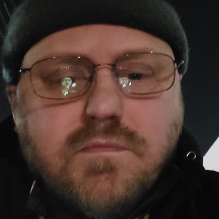 bos42bruins's profile picture. 