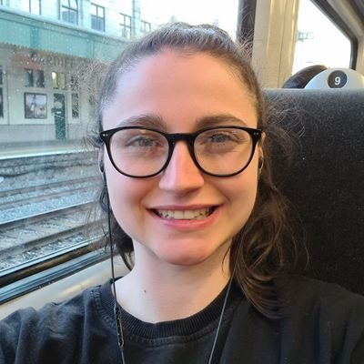 Train enthusiast and railway vlogger. I have visited every single station in the North West of England AND North Wales! 🚞 🏳️🌈