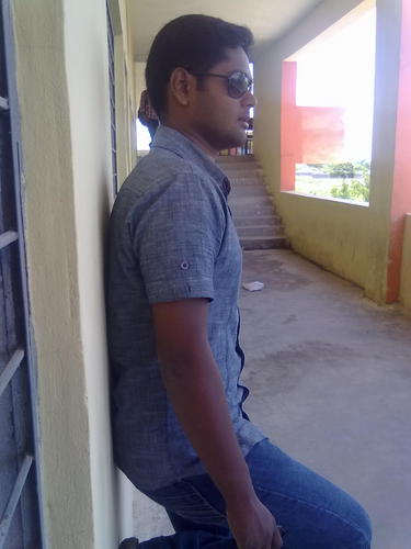 HellboyVasu's profile picture. u ll get to know wen u talk to me...