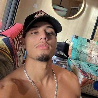STI02JMS's profile picture. aceito críticas mas não fico calado