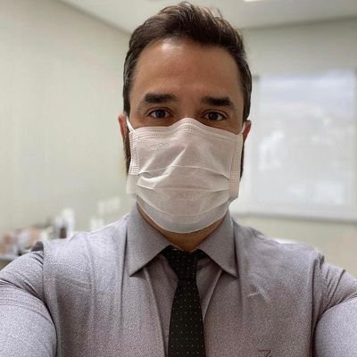 DrRicardoDavie1's profile picture. There are many good souls in this world who can make you realize your worth in this world.
Care about those and never let them go!