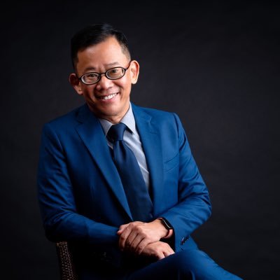 Certified C-level coach. Strategic Advisory and Analytics. ESG and Risk Management. Combining 28 years of communications and board advisory experience.