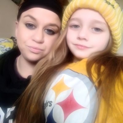Mom of 3👧🏼👨👧,Wife,Pittsburgh Steelers fanatic🖤💛🏈🖤💛