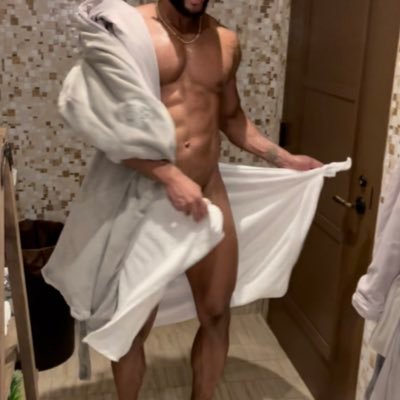 6’5” STROKE DADDY 👑 • B8CARE ADVOCATE ✊🏽💦 #PRIVATE AF ❗️SOLO CONTENT 👉🏽📥 MAIL ATTN: TRIPLE HAZE https://t.co/zhUCf23WhN CA $TTTripleHaze