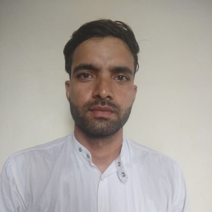 Ajaybhati265's profile picture. Be positive