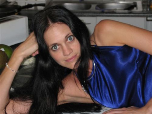 Public Relations & Crisis comms specialist/ Media trainer/ Writer;     Motto: Never stop learning; Passion: News