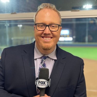 Play-by-Play, @wmwhitecaps | @GR_Rise | @NBAGrandRapids | @detroittitans | Josie’s Dad | Chicken Parm Advocate