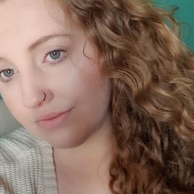 JadeMarieB17's profile picture. 26🦕
BSC Combined STEM 👩‍🔬
OU Student 👩‍🎓