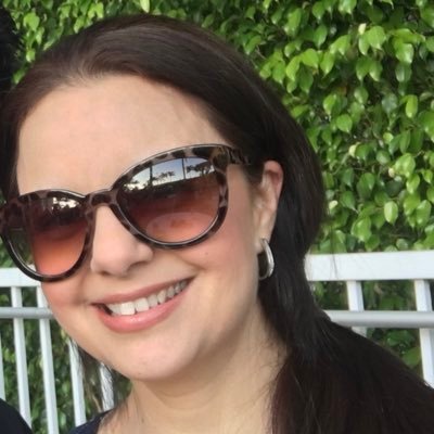 Real Estate, Politics & Food commentary. 45➡️47. I’m harsh but fair.😊Married! Don’t DM me unless it’s a recipe. Gen 𝕏 4 the win! @FIU ‘s SJMC alumni. IFBP🇺🇸