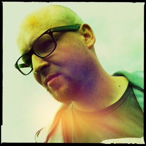 vdniet's profile picture. 