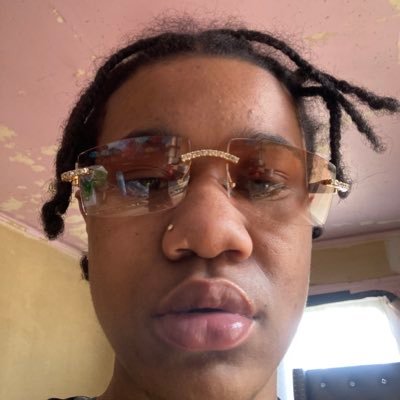 DamnnCNutty's profile picture. 🌈 👭❤️