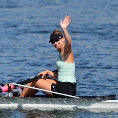 Rower and Runner. Reader of Non-Fiction. Politically Moderate Lesbian. Eater of ice cream! 🚣‍♀️🏃🏻‍♀️📖🏳️‍🌈🍦