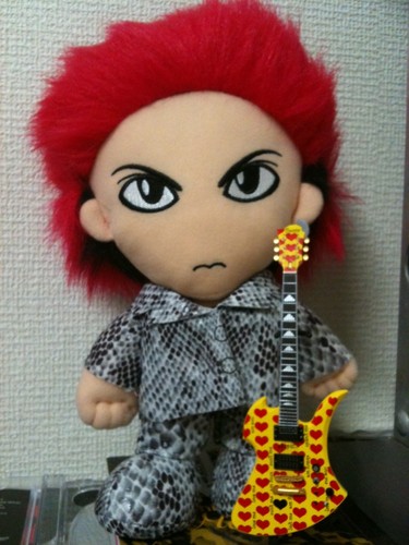 hideちゃん、Pataさん、Heath、Toshl君のファンです。好きなバンドはELLEGARDEN, MONOEYES 保護猫ニャンズ6匹と暮らしてます🐈🐈‍⬛🐾 ♦️URAWA REDS♦️