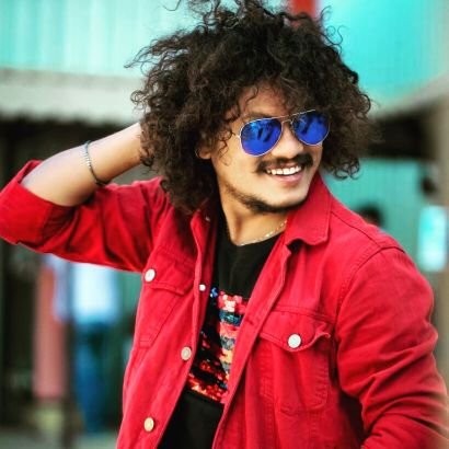 VijaytvpugazhV's profile picture. 