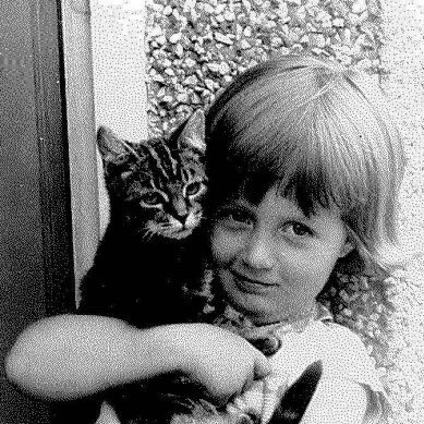 sheenastubbs88's profile picture. textile artist, gardener, twirler. Imaginative with very good manners. If only there were even more hours in a day and I could get to do everything I want