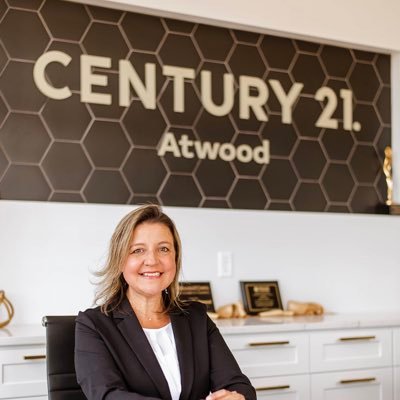 Real Estate agent in Lake Superior’s Twin Ports of Duluth and Superior for Century 21 Atwood. Selling real estate since 2005.