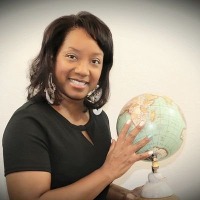 LorettaLETravel's profile picture. Your Vacation Concierge to Stress-free 🧳✈️#Travel Planning 🌎
https://t.co/3VaV7fEbMf