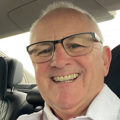 Married, 2 Daughters, passion for Nintendo, BCFC, Tennis & golf. The Boss, Weller, Costello once dominated my iPod, now I stream the Shires & FirstAidKit.