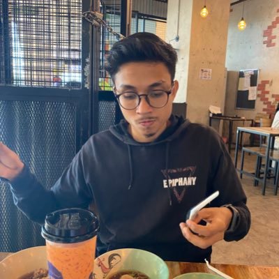 ridhzuanrahim's profile picture. Public Figure #roadto1mfollowers