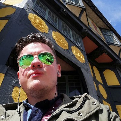 ArkhamReporter's profile picture. Lovecraftian acolyte 🐙 📝 
I have been called many things but never boring or dull.

Currently attmepting to resurrect Nu metal.