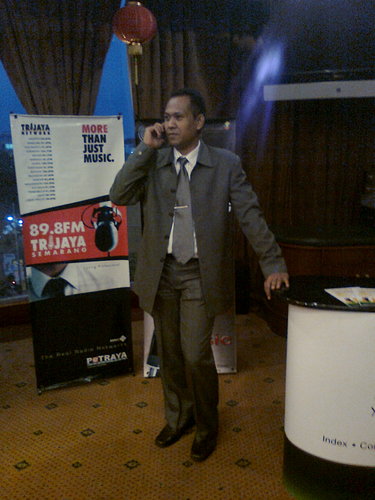 ardian_syah80's profile picture. Saya seorang Trader Profesional pd sebuah Perusahaan Pialang ternama di Indonesia, Menguasai semua produk khususnya pd bidang Berjangka/Derivatif.