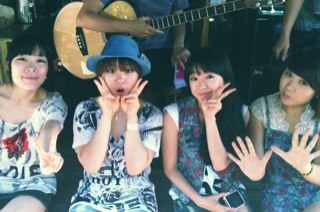 J_Ladys's profile picture. 달콤한 사랑을 노래하는 여성 재즈콰이어 J.Lady's ♥
첫 디지털 앨범 'Sweet For You' 7월14일 발매!
많이많이 사랑해 주세요 :) :)