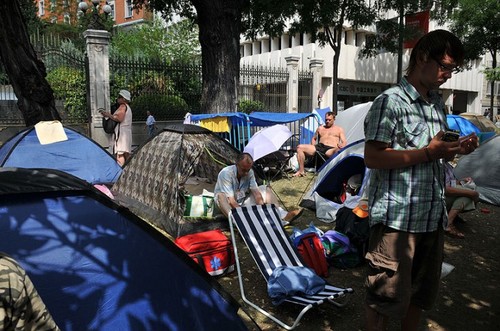 Se acaba la JMJ pero... ¡no nos vamos, acampamos!