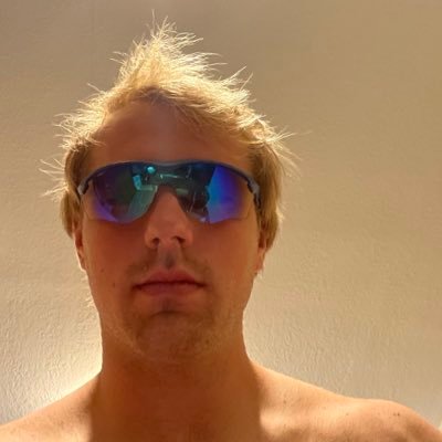 @Matthew_Voyna