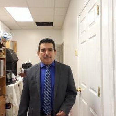 FiladelfoVelas2's profile picture. Trabajar y trabajar y trabajar y mañana volveré a trabajar