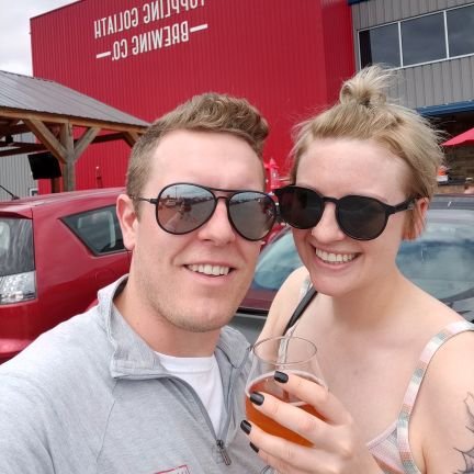 retired car salesman / sports (NFL) fanatic / internet enthusiast / CSS alum / 123luke.loopring.eth