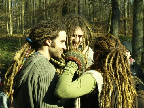 jaybr3ak's profile picture. If I wasn't here, I'd be out getting laid.