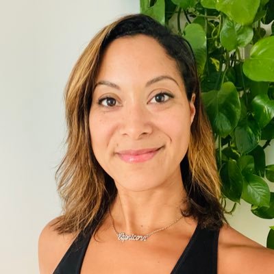 TheLisaTaylor's profile picture. Lisa Taylor- coach, healer, guide Yogi, meditator, teacher, mystic.