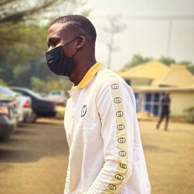 Manutd❤️//Lakers🟡🟣//Reserved// I am anything you want me to be✍🏾
