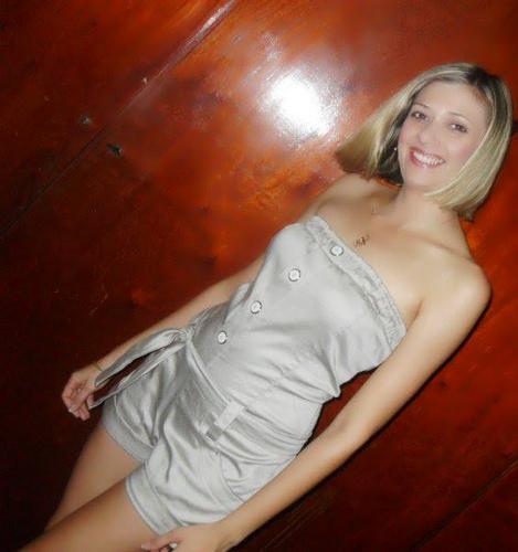 Sou Katia Paiva , faço faculdade em Analise e Desenvolvimento de Sistemas.