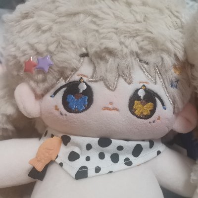 Tiramisu__ovo's profile picture. 我也不知道写啥(´-ω-`)