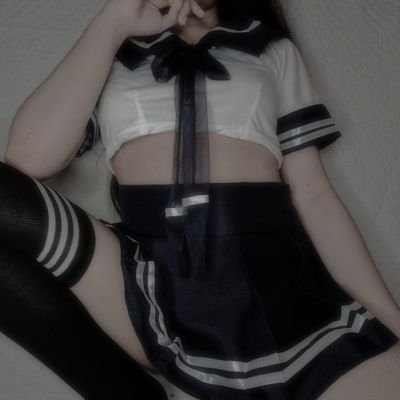 19 | asian | mdni š | chat me on tg if u want to be my sugar daddy. šš