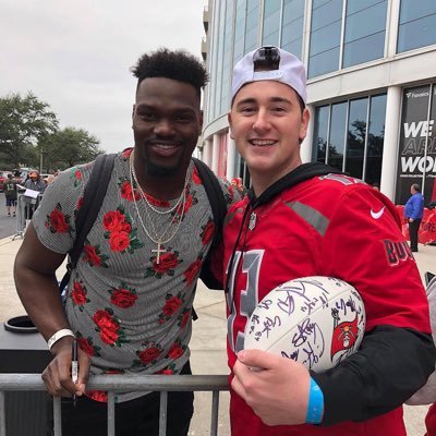 hnezzy22's profile picture. ASU alum