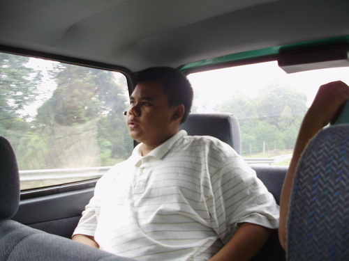 armaannaqib's profile picture. The name's Armaan or you guys can call me Doni...heheheh   ^_^