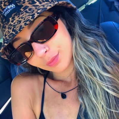 eleuteriode_'s profile picture. quem gostou seja bem vindo e quem não gostou, que se foda