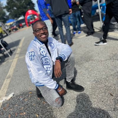 🤘🏾💙 P⚡️R 🇺🇸. #1 Troll on Twitter. ALUMNUS AAMU 🐶 anime nerd. Catch me outside how about that!