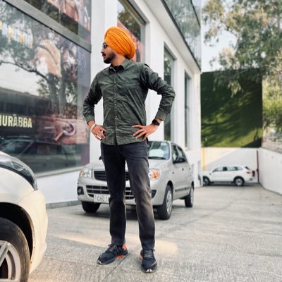 manmohan_5736's profile picture. I’m your one man for all your needs in punjabi music industry 🤞😎   #SAIKAPIAN5736 Ex- 9X Tashan