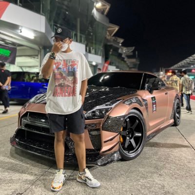 MohdZikryH's profile picture. 