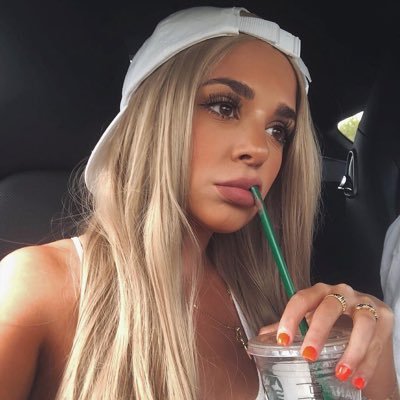 SusanDo11745114's profile picture. Single